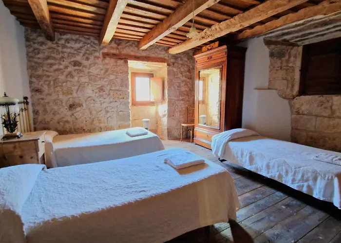 La Botica De * Maderuelo